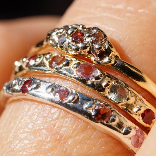 Bague ARIANE - saphirs colorés et or 10k - pièce unique