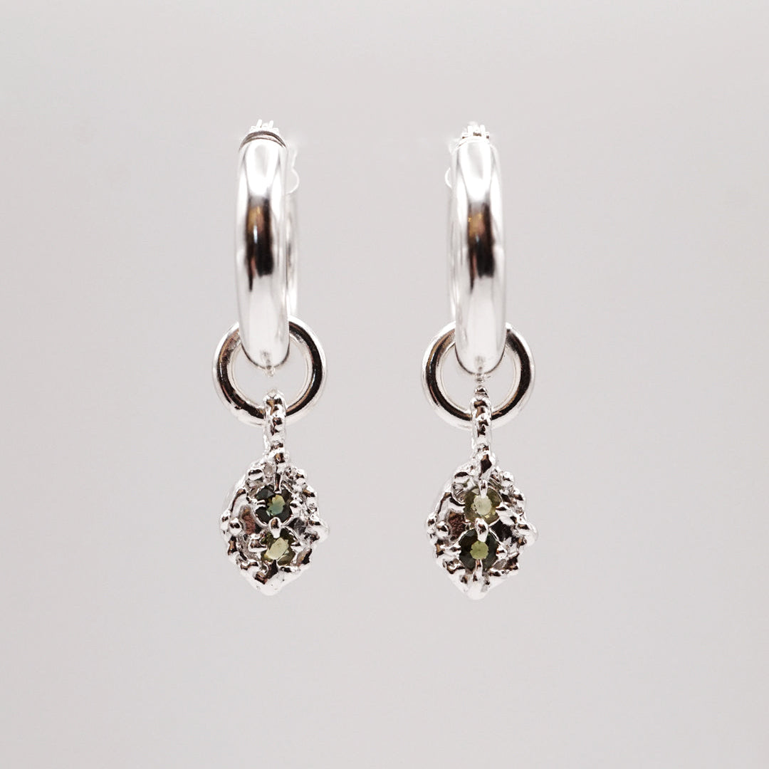 Boucles d'oreilles FRIDA - saphirs verts - Pièces uniques