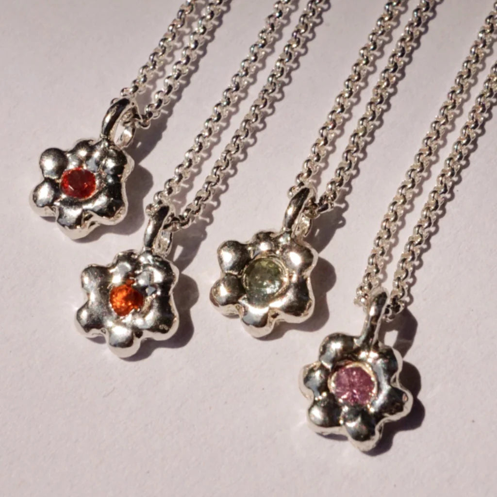 Pendentif FLEUR N0.5 - Saphirs et argent