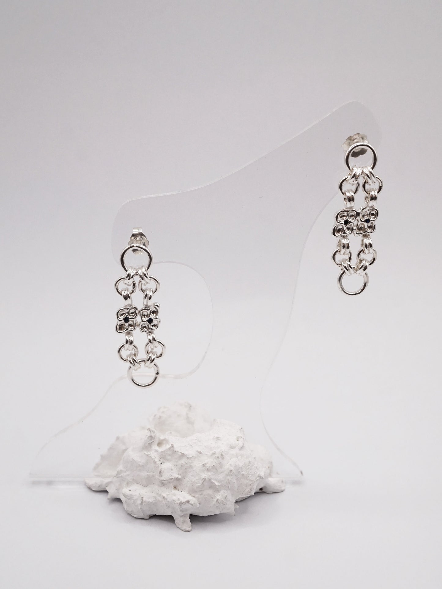 sterling silver ARMURE earrings with sapphires