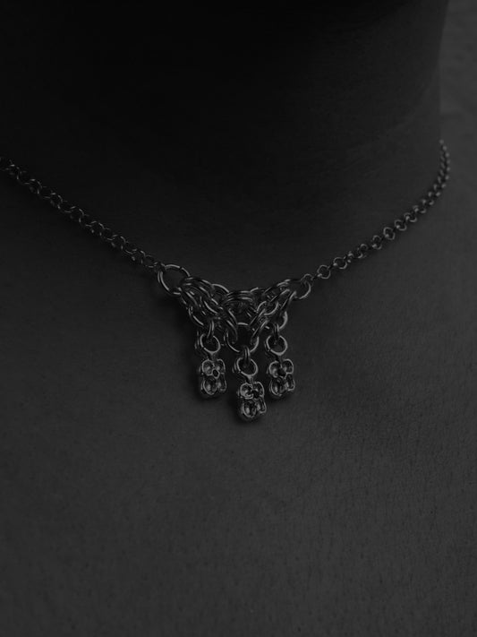 sterling silver TRI-CROQUÉE necklace with sapphires