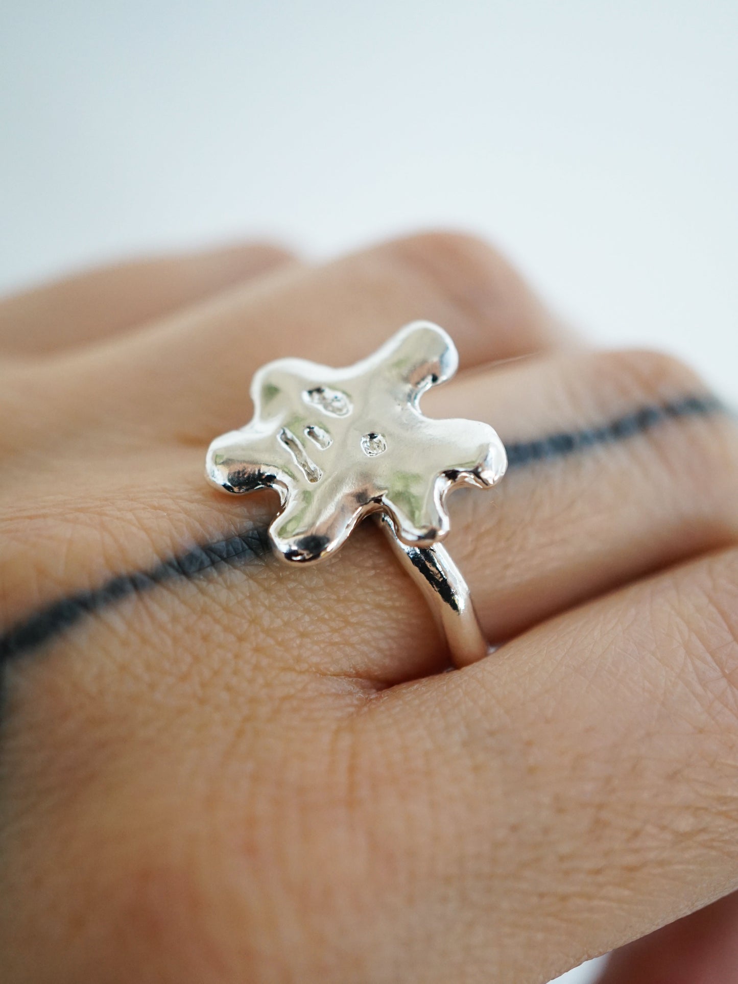 TENDRE METAL OOAK FLEUR ring