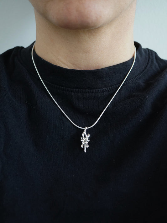 LANTERNE necklace