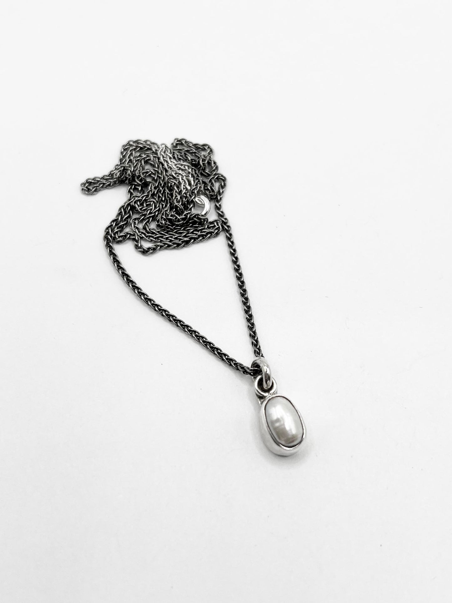COM008 collier en argent avec pendentif perle