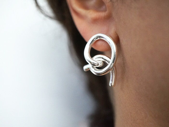 MISMATCHED KNOT EARRINGS - LARGE