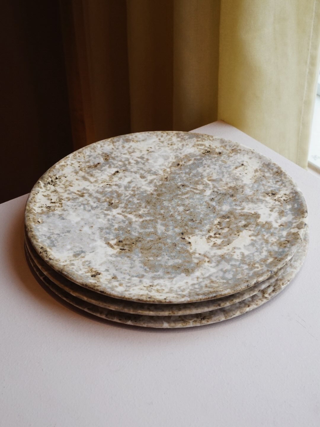 assiette - MAKIKO HICHER