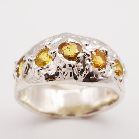Bague GARANCE - 5 saphirs jaune et argent - pièce unique