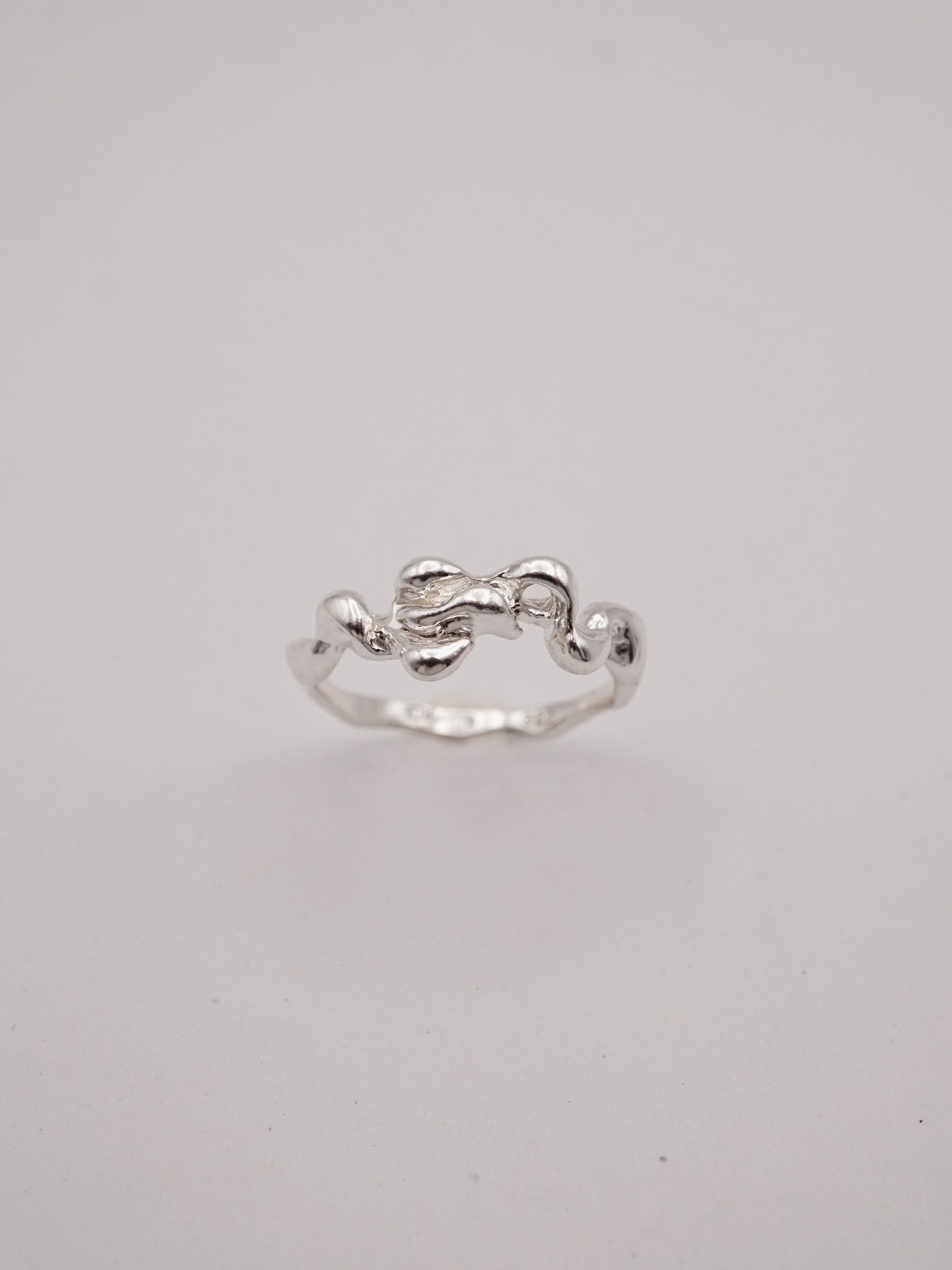 MOVE I ring