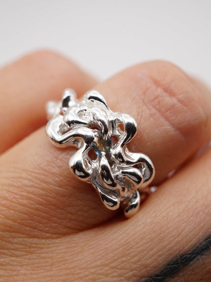 sterling silver KNIT ring with sapphire