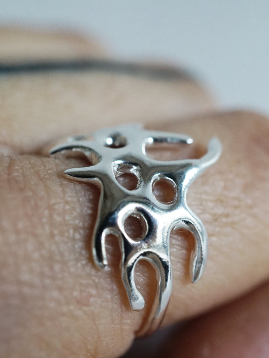 DISPARITION ring