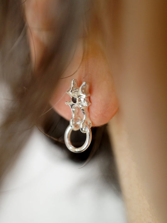 sterling silver ARCHEOLOGIE II stud earring with sapphire