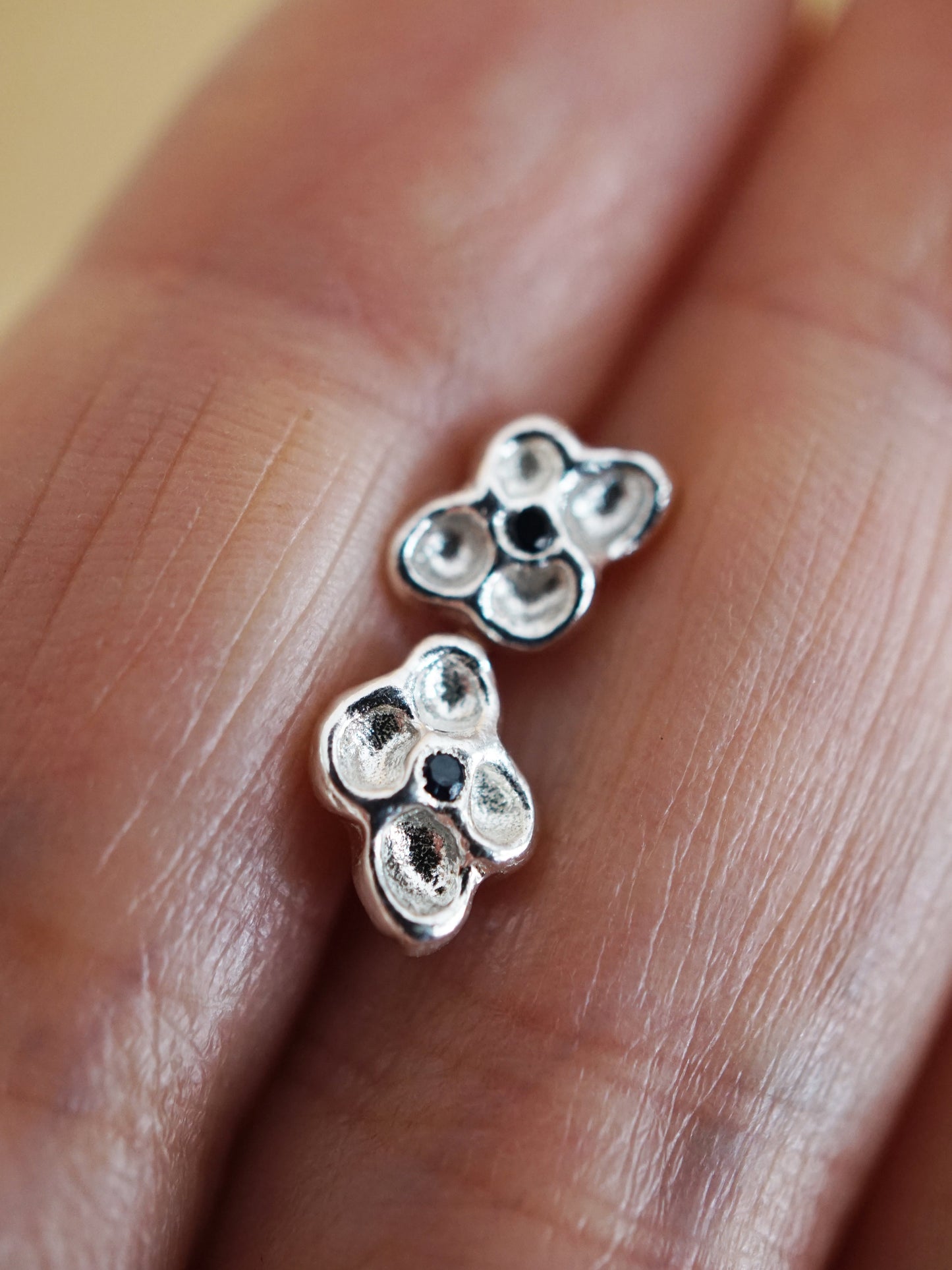 sterling silver CROQUÉE studs with sapphire