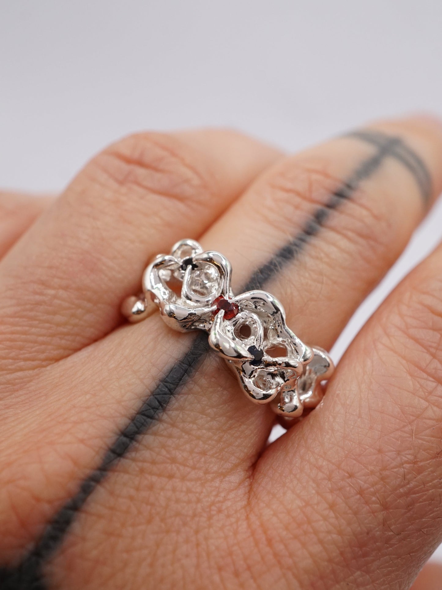 sterling silver MOVE ring with sapphires BOB6.5