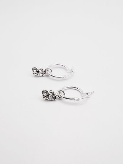sterling silver CROQUÉE hoops with sapphires