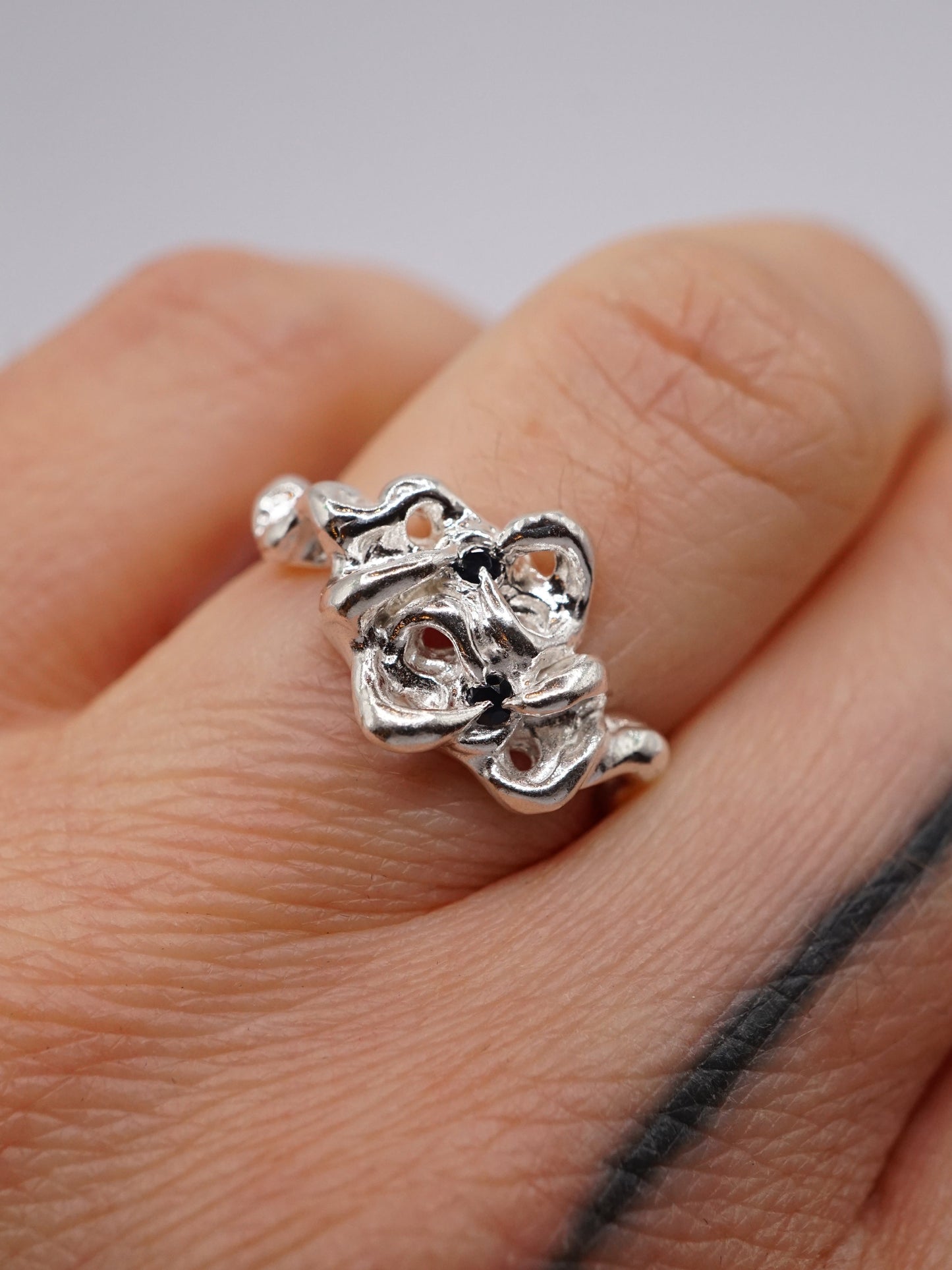 sterling silver MOVE ring with sapphires BB6