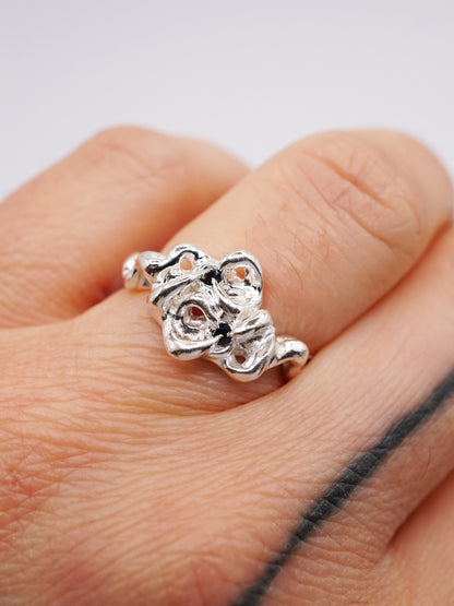 sterling silver MOVE ring with sapphires BB6