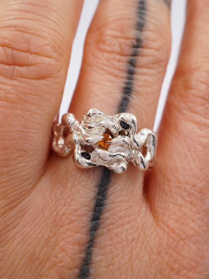 sterling silver MOVE ring with sapphires BOB7.5