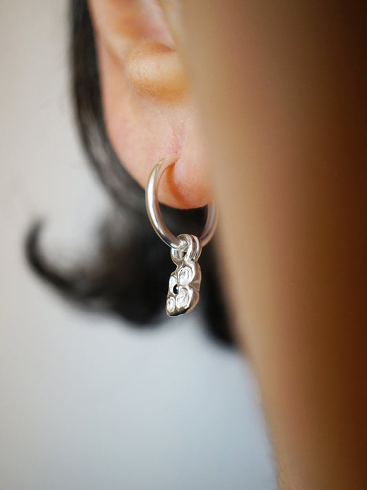 sterling silver CROQUÉE hoops with sapphires