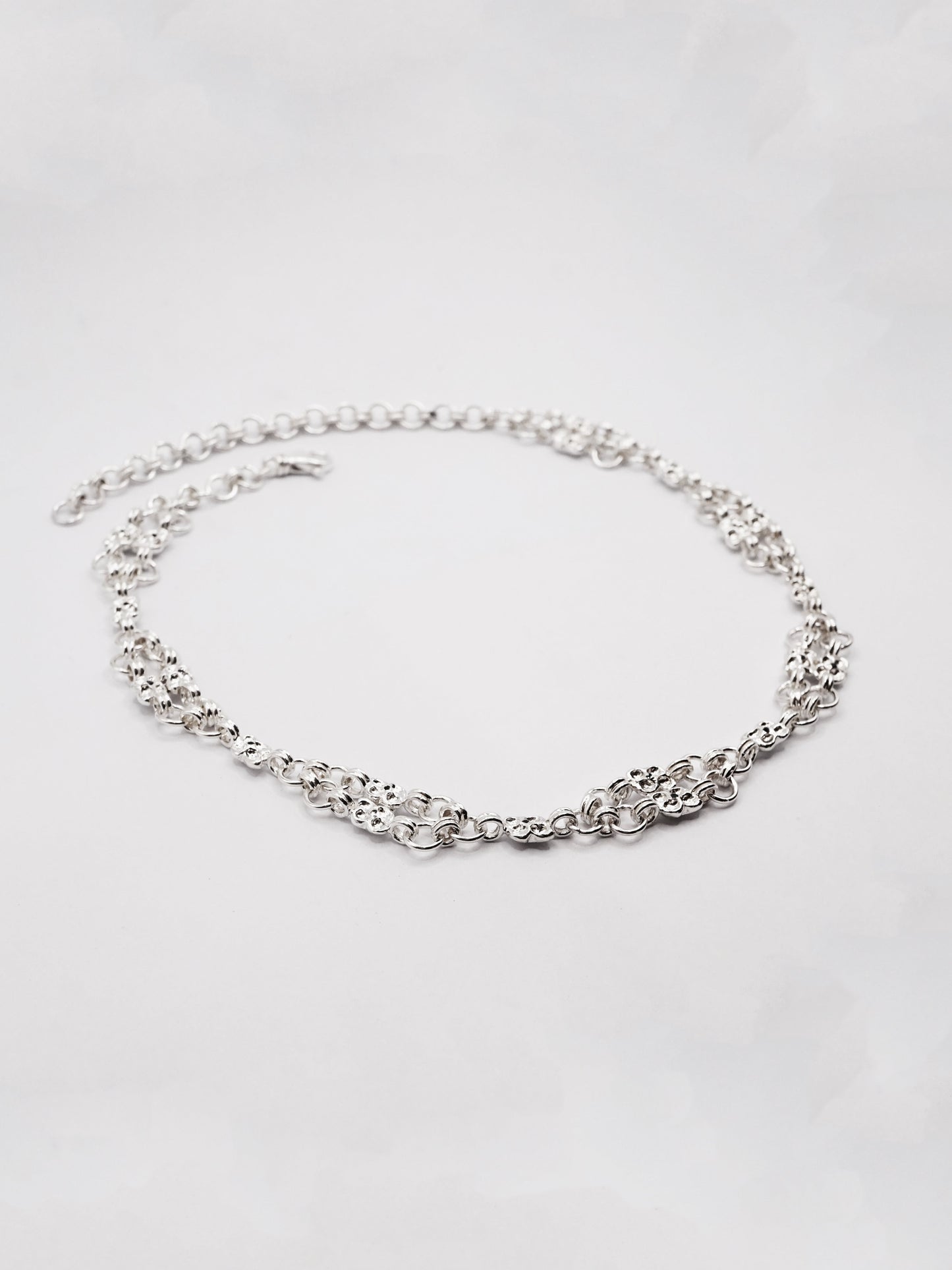 ARMURE sterling silver and dark blue sapphires choker necklace