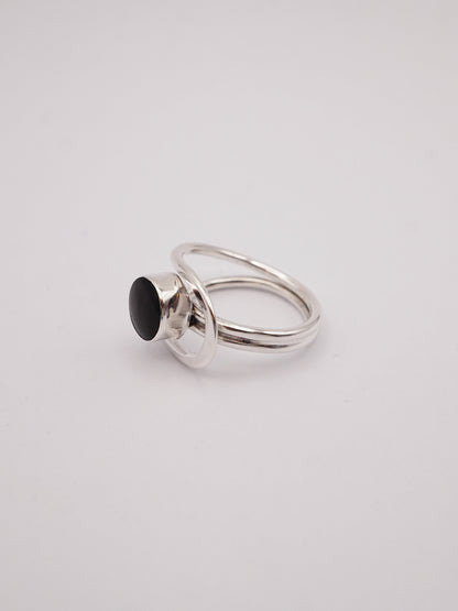 COM001 bague en argent et onyx