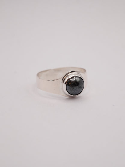 COM002 bague en argent et hématite