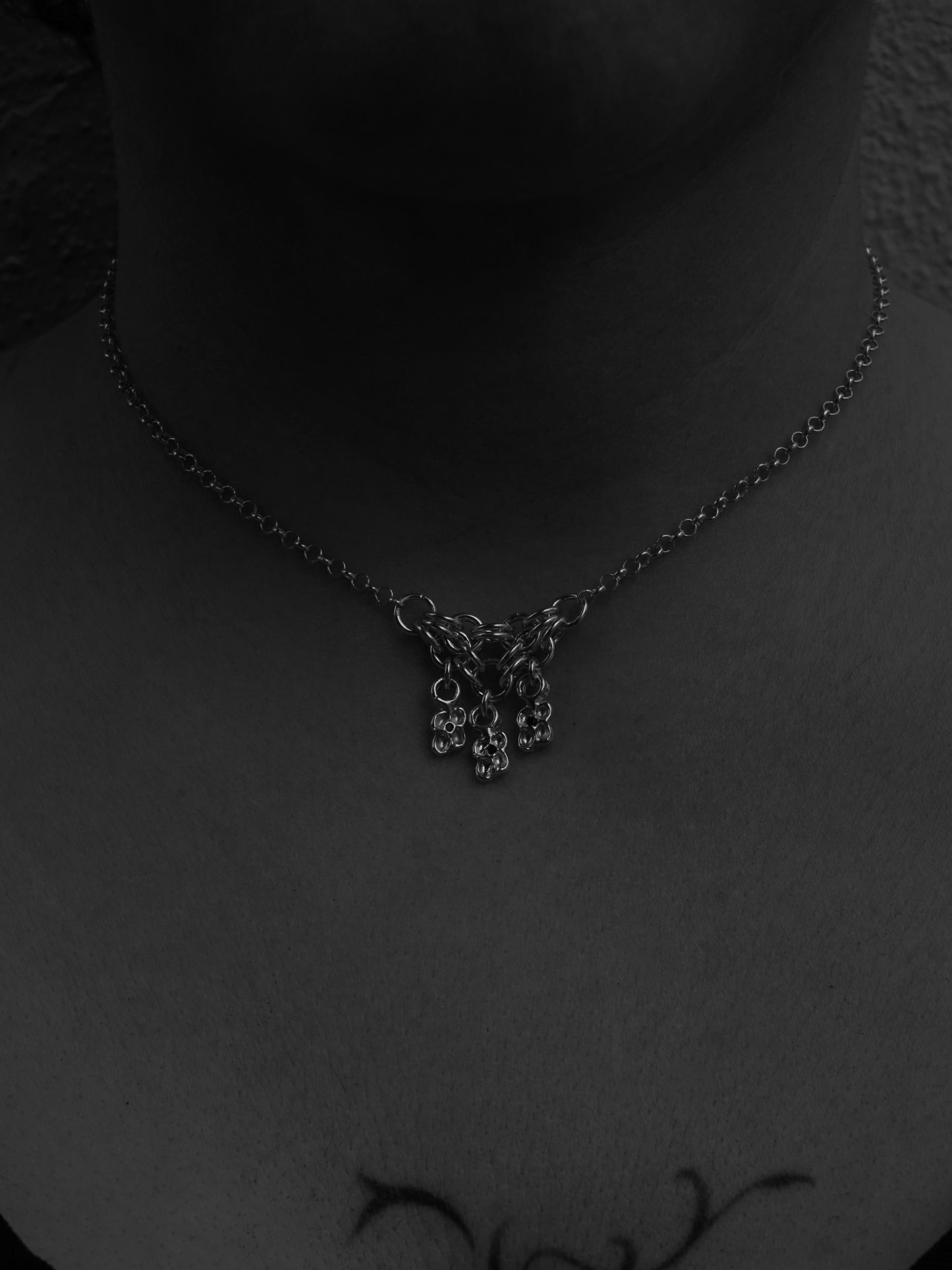 sterling silver TRI-CROQUÉE necklace with sapphires