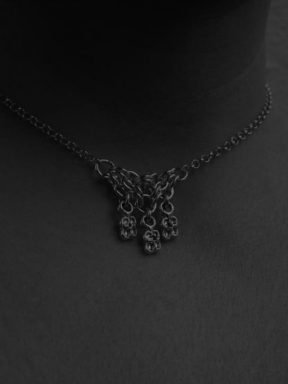sterling silver TRI-CROQUÉE necklace with sapphires