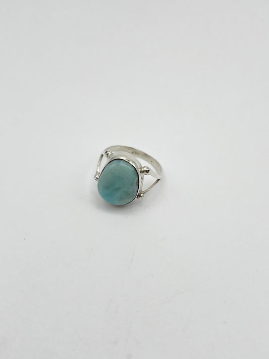 COM012 bague en argent et Larimar
