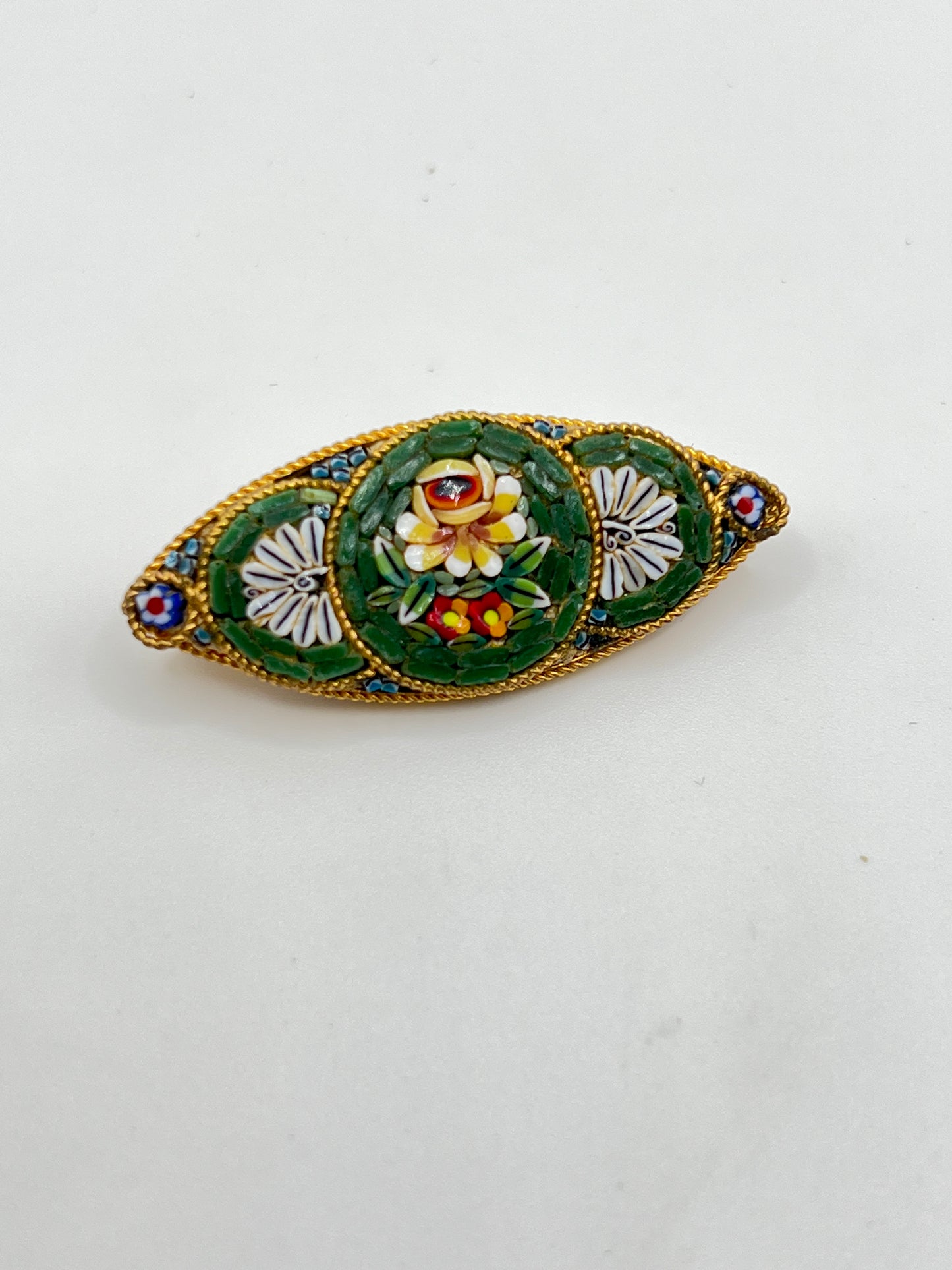 P-02 Broche en micro-mosaique