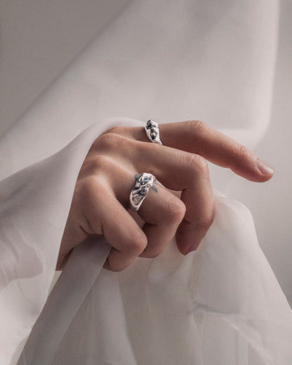 sterling silver FENESTRA ring with sapphire